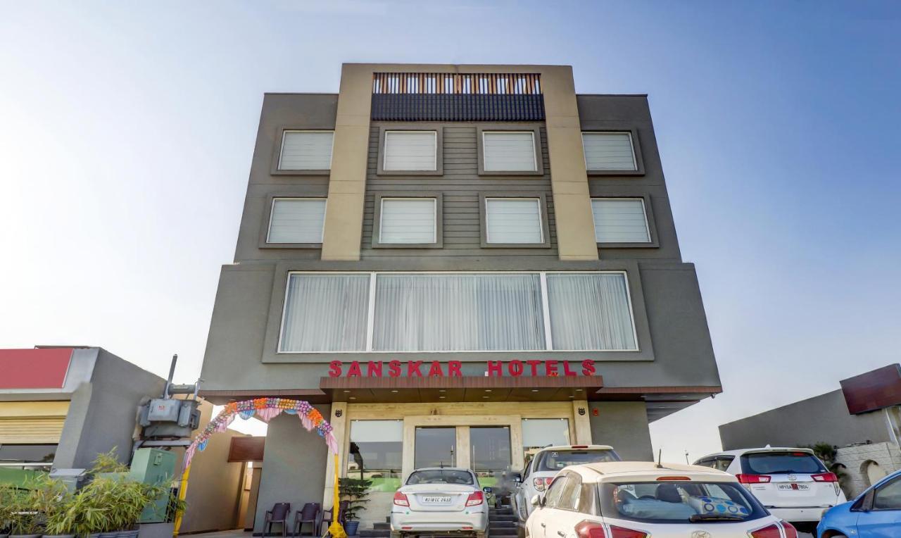 Sanskar Hotel Jaipur Dış mekan fotoğraf